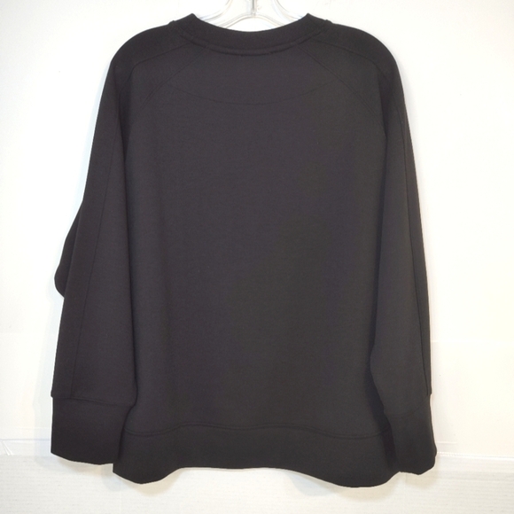 Zenana women's black pull over top size (L) - Picture 3 of 12